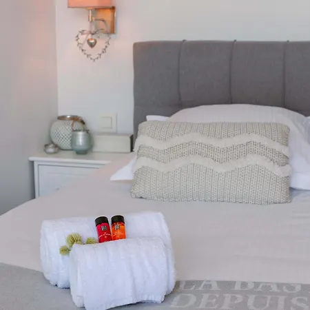 Huswell - Bright Penthouse With Two Terraces And Sea View Apartment Blankenberge