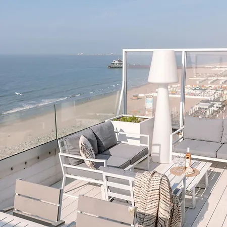 펜션 Huswell - Bright Penthouse With Two Terraces And Sea View